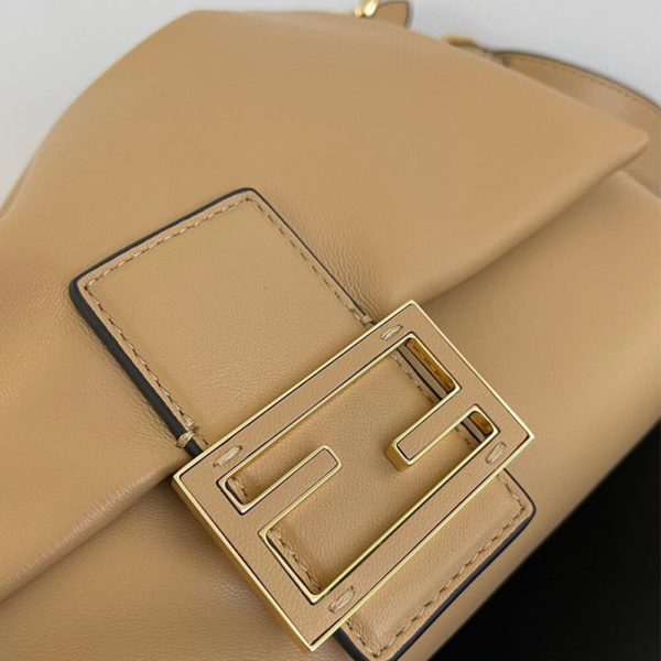 Fendi Mamma Baguette Medium(high-end grade) - Image 6