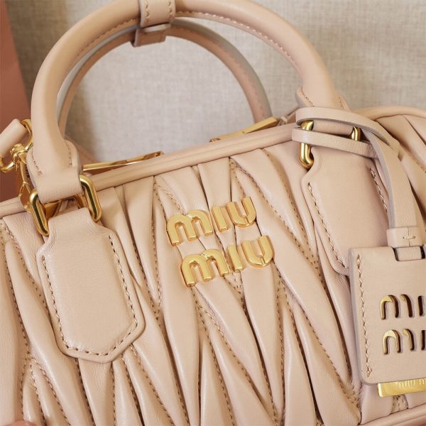 MIUMIU Medium Arcadie matelasse nappa Bag(HIGH-END GRADE) - Image 6