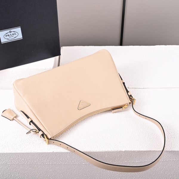 Prada Aimee large leather shoulder bag - Image 6