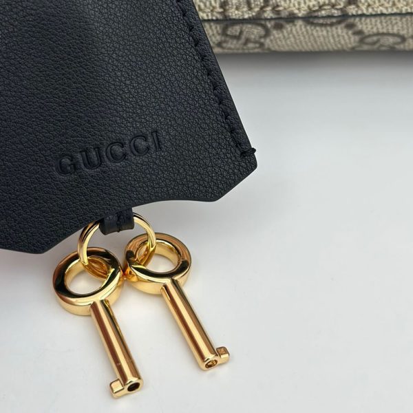 GUCCI PADLOCK GG MEDIUM SHOULDER BAG - Image 6