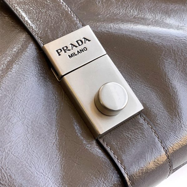 Prada Medium leather tote bag(high-end grade) - Image 6