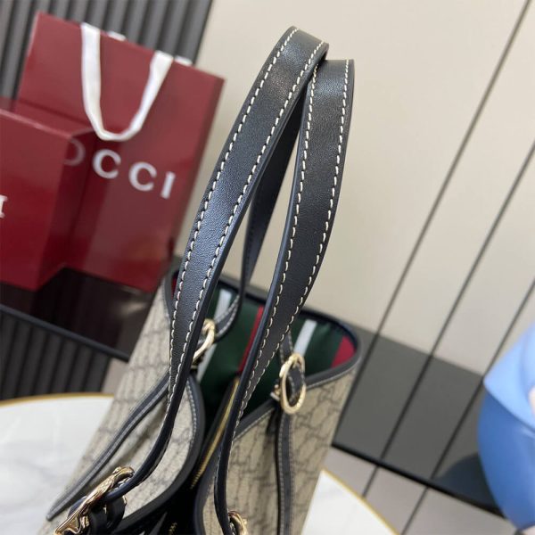 GG Emblem large tote bag - Image 6