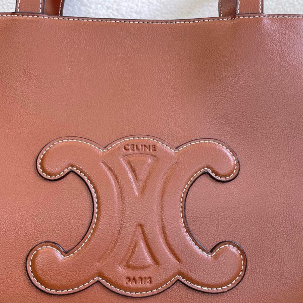 CELINE MEDIUM CABAS ANAIS CUIR TRIOMPHE IN GRAINED CALFSKIN - Image 6