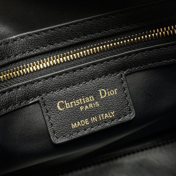 Dior Groove 25 Bag(high-end grade) - Image 7