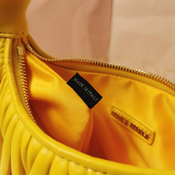 Small Wander matelasse nappa leather hobo bag(HIGH-END GRADE) - Image 7
