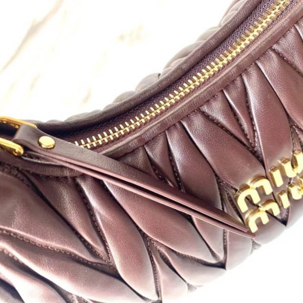 Small Wander matelasse nappa leather hobo bag(HIGH-END GRADE) - Image 7