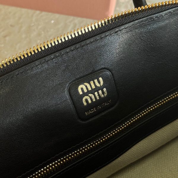 MIUMIU Aventure nappa leather top-handle bag(HIGH-END GRADE) - Image 7