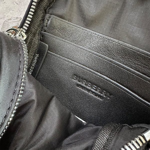 Burberry Vertical Paddy Bag - Image 7