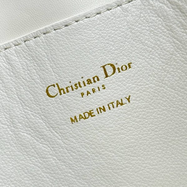 Dior Walk in Dior Purse - Image 7