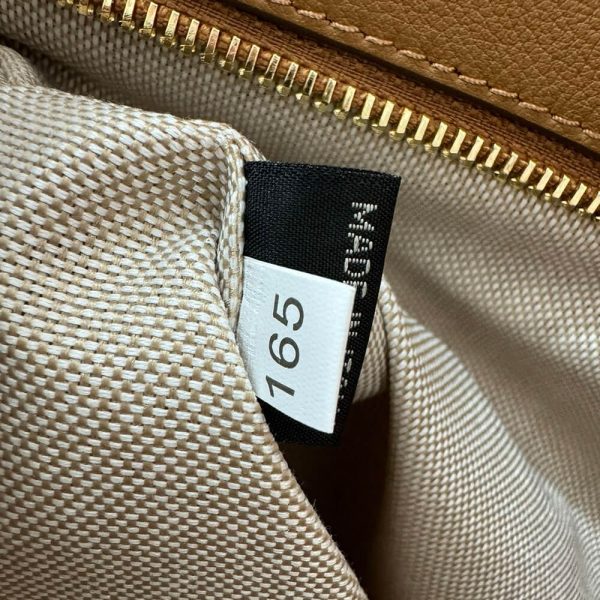 Prada Large leather tote bag with zipper closure(high-end grade) - Image 7
