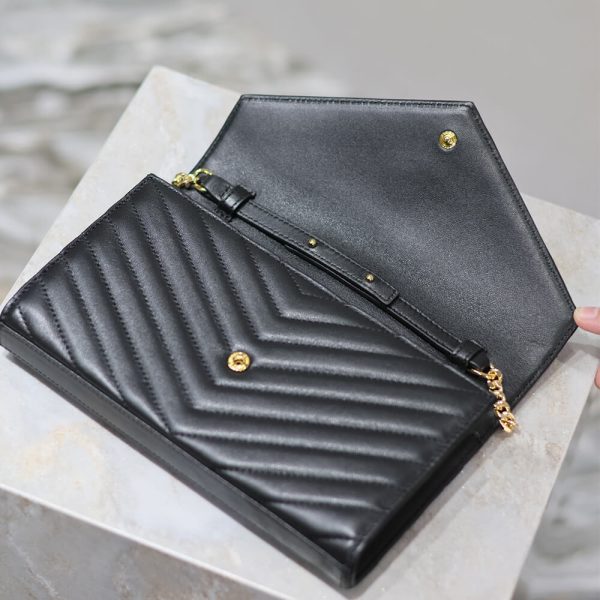 YSL cassandre chain wallet in lambskin - Image 7