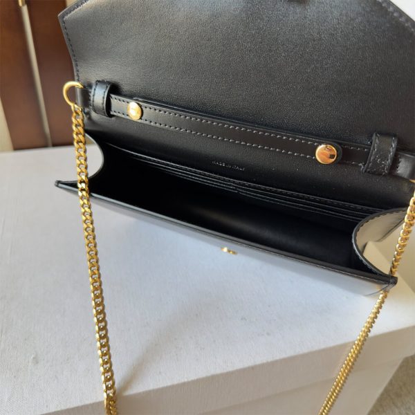 WALLET ON CHAIN MARGO in Shiny calfskin(HIGH-END GRADE) - Image 8