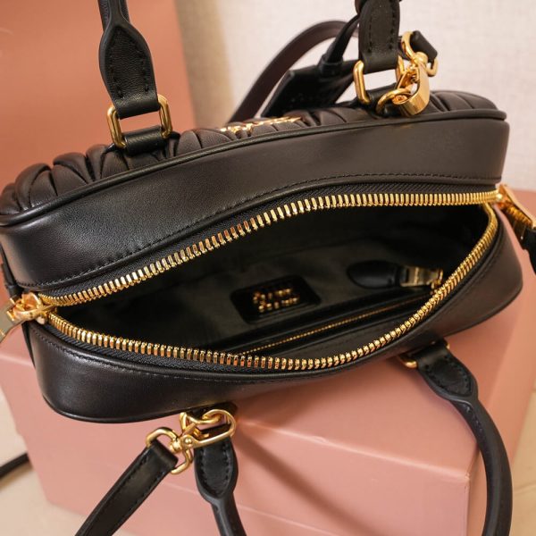 MIUMIU Medium Arcadie matelasse nappa Bag(HIGH-END GRADE) - Image 8