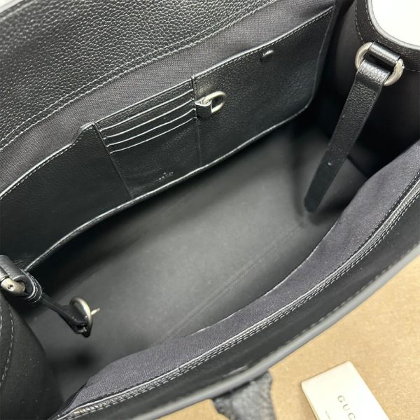GUCCI Large tote bag with hook closure(HIGH-END Grade) - Image 8
