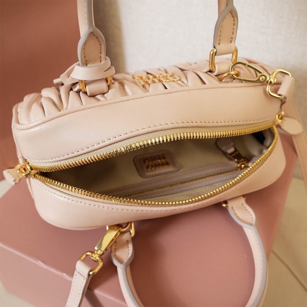 MIUMIU Medium Arcadie matelasse nappa Bag(HIGH-END GRADE) - Image 8