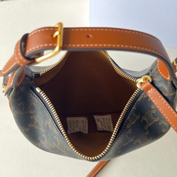 Teen Celine Lulu IN TRIOMPHE CANVAS AND CALFSKIN - Image 8
