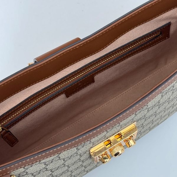 GUCCI PADLOCK GG MEDIUM SHOULDER BAG - Image 8
