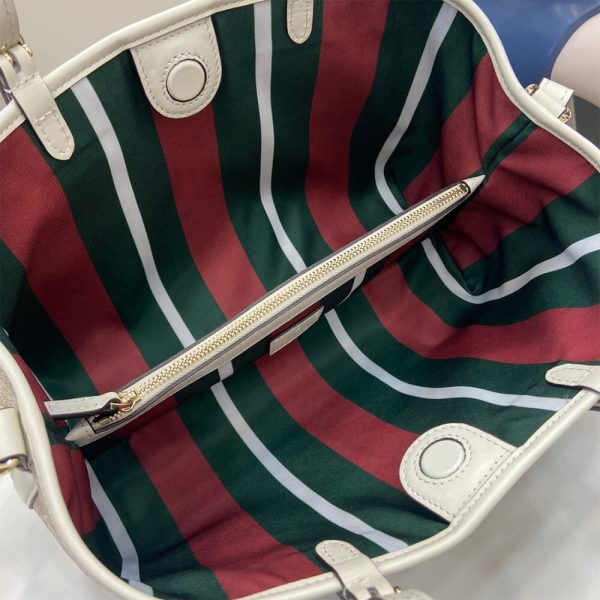 GG Emblem medium tote bag - Image 8