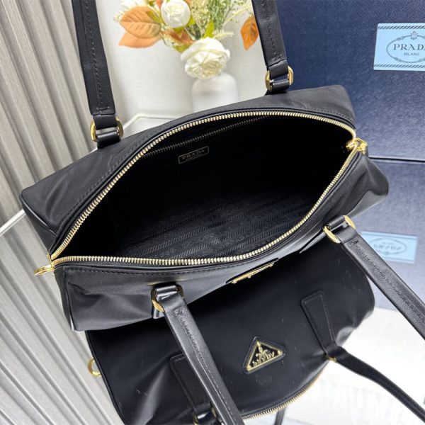 Prada Re-Nylon and leather medium top-handle bag with padlock(high-end grade) - Image 8