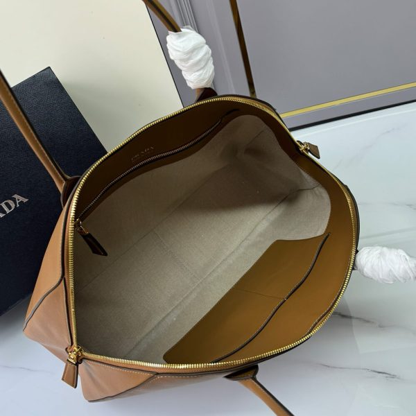 Prada Large leather tote bag with zipper closure(high-end grade) - Image 8