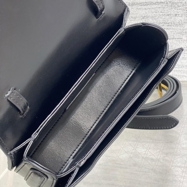 Small 30 Montaigne Avenue Top Handle Bag - Image 8