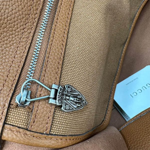 GUCCI Large tote bag with hook closure(HIGH-END Grade) - Image 9