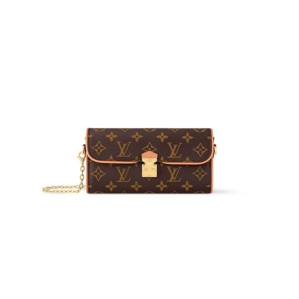 LV Pochette Camille