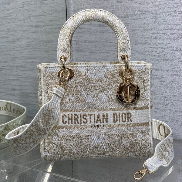 Dior Medium Lady D-Lite Bag - Image 2