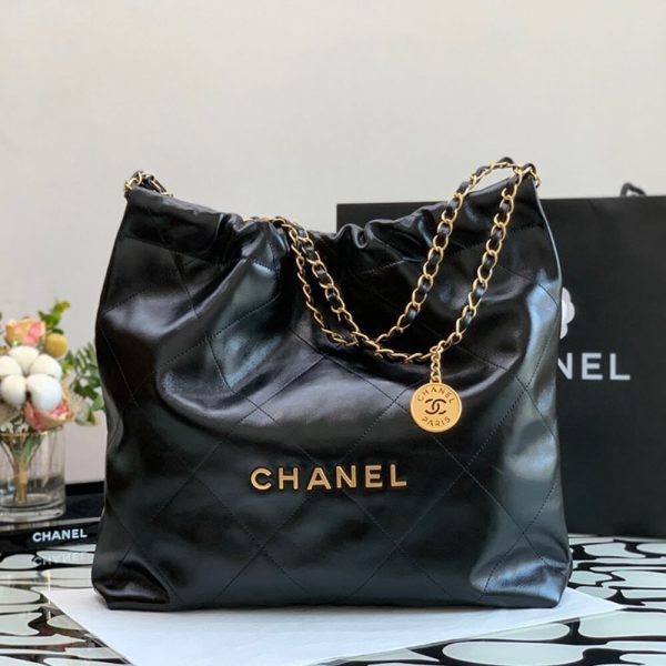 CHANEL 22 SMALL HANDBAG - Image 2
