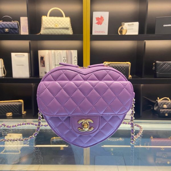 Chanel 22s Heart Bag - Image 2