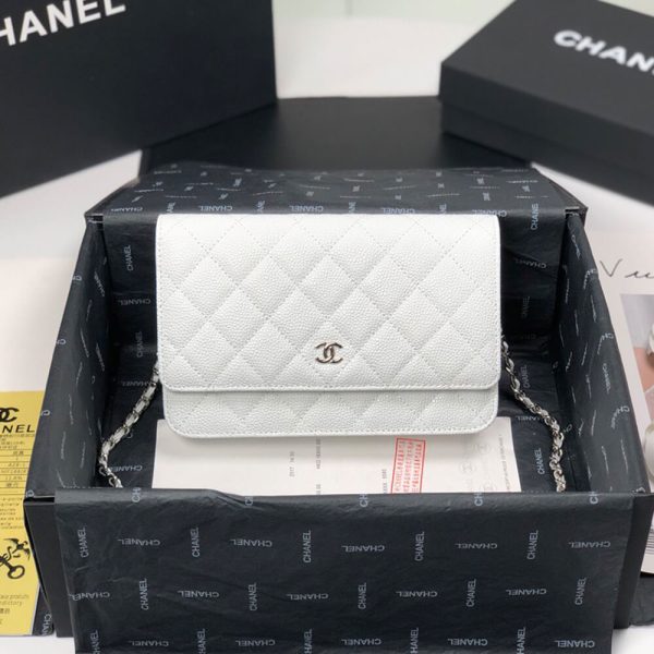 CHANEL Wallet On Chain - Image 2