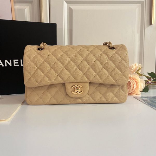 Chanel Classic Flap Medium - Image 2