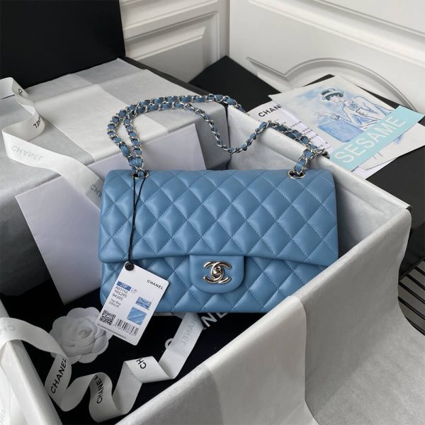 CHANEL Classic 11.12 Handbag - Image 2