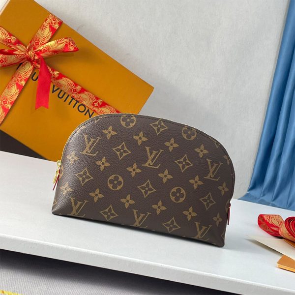 LV Cosmetic Pouch GM - Image 2