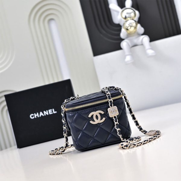 CHANEL Small Vanity with Chain(HIGH-END GRADE) - Image 2