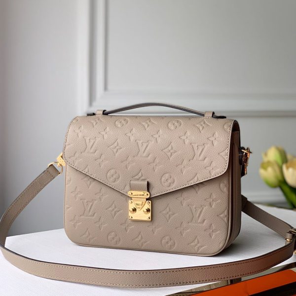 LV Pochette Métis - Image 2