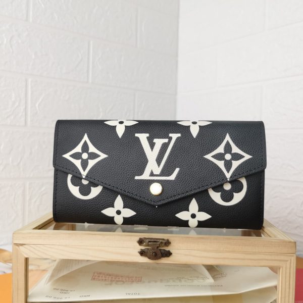 LV Sarah Wallet - Image 2