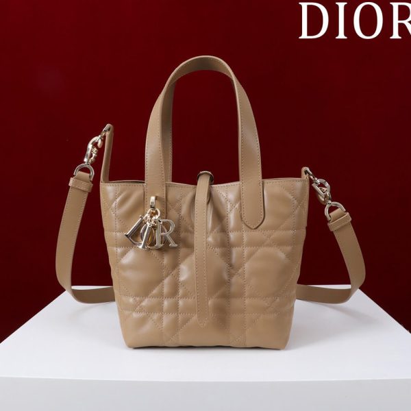 Small Dior Toujours Vertical Tote Bag(high-end grade) - Image 2