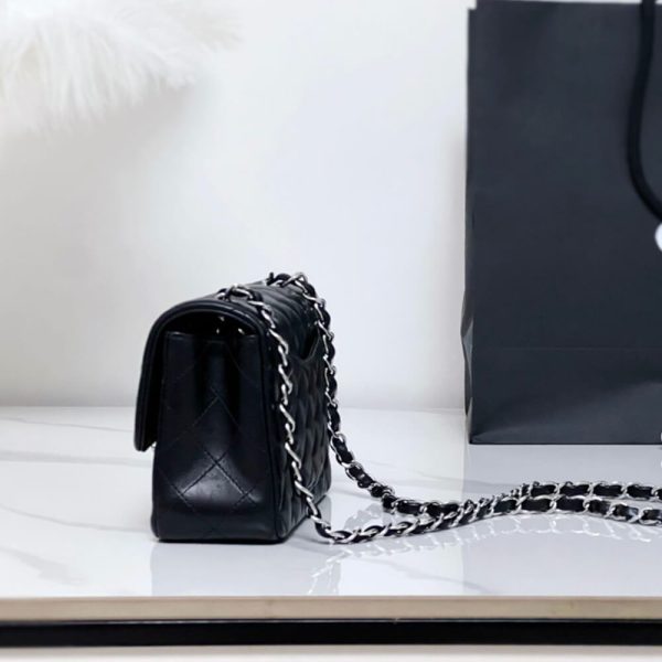 CHANEL MINI FLAP BAG(HIGH-END GRADE) - Image 3