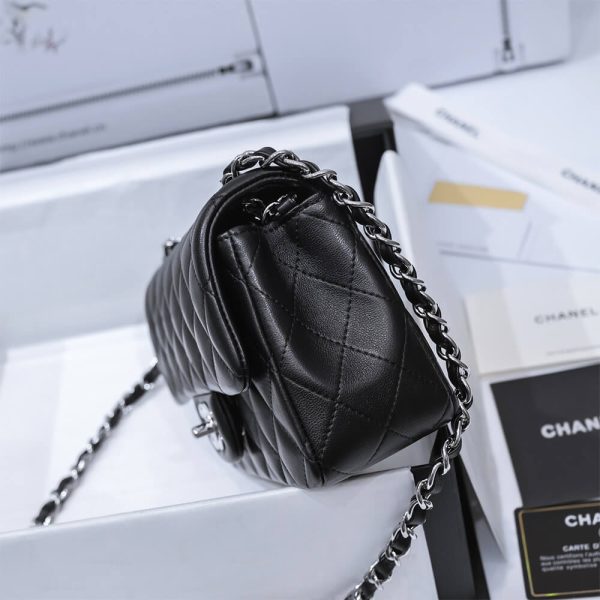 CHANEL MINI FLAP BAG - Image 3