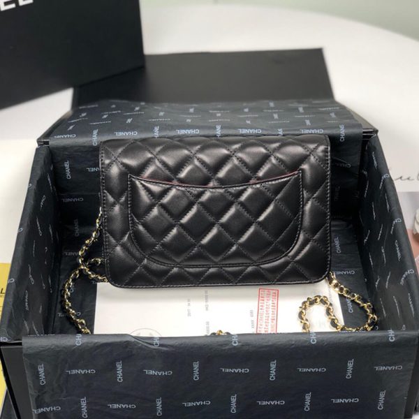 CHANEL WALLET ON CHAIN - Image 3