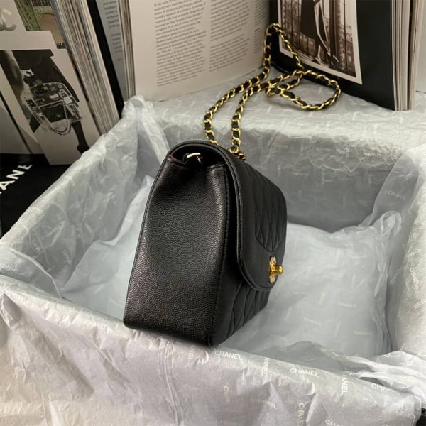 Chanel Vintage Small Diana Flap Bag - Image 3