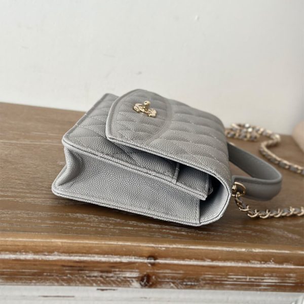CHANEL Clutch With Chain(high-end grade) - Image 3