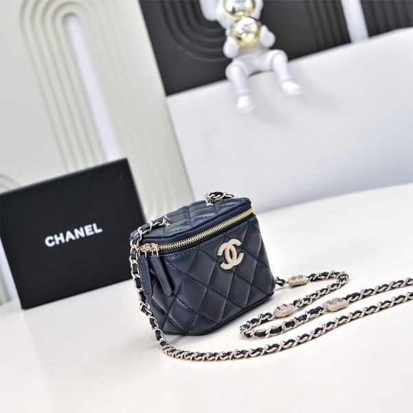 CHANEL Small Vanity with Chain(HIGH-END GRADE) - Image 3