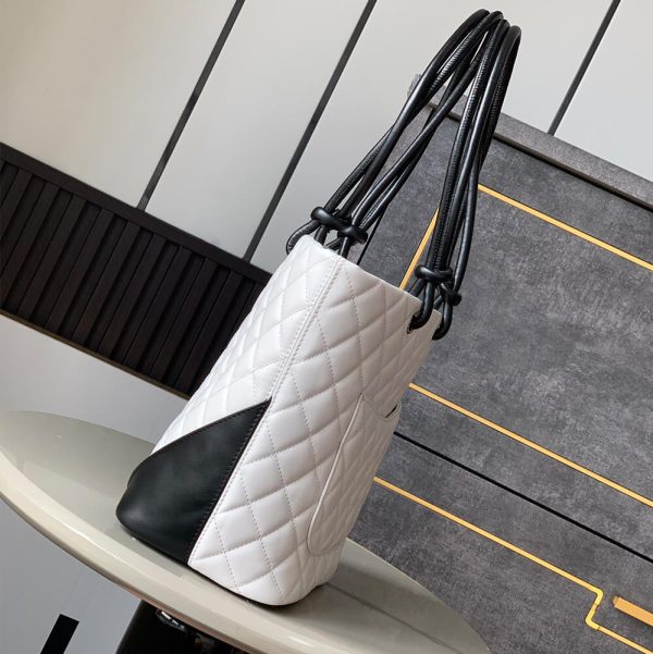 Chanel Cambon Line Medium Tote(HIGH-END GRADE) - Image 3