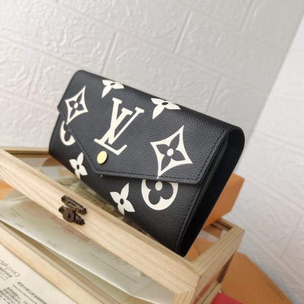 LV Sarah Wallet - Image 3
