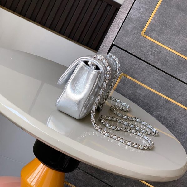 Chanel Clutch with Chain(HIGH-END GRADE) - Image 3