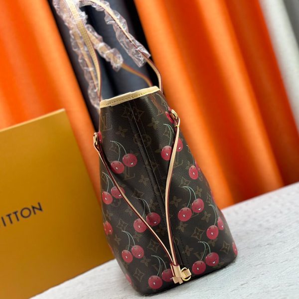 LV x TM Neverfull MM - Image 3