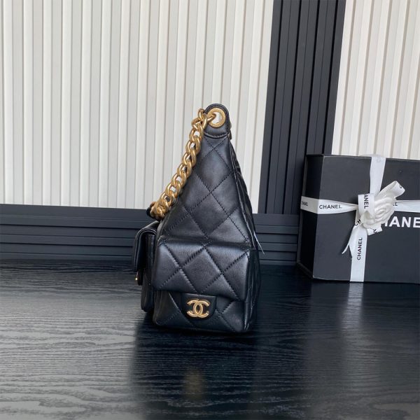 Chanel Maxi Hobo Bag(HIGH-END GRADE) - Image 3