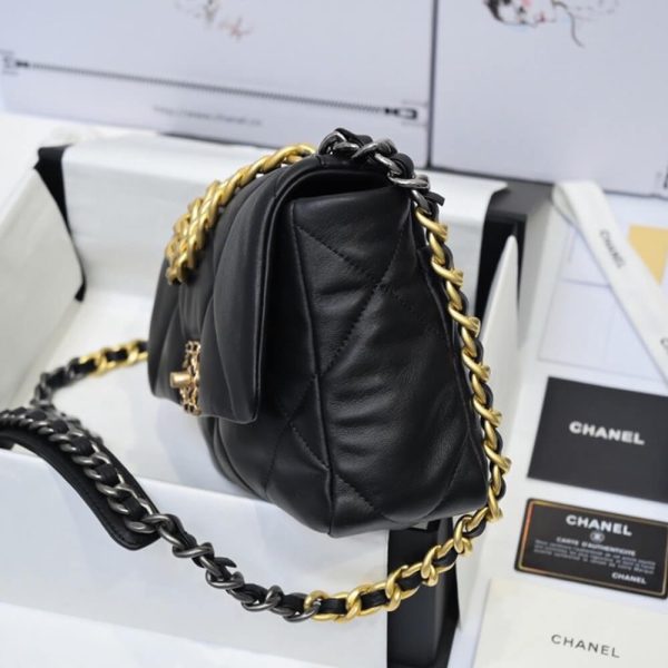 CHANEL 19 HANDBAG - Image 3